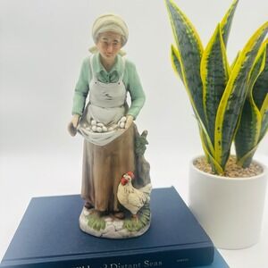 Homco Vintage Porcelain Farm Woman Gathering Eggs Figurine 1434 Chicken Hen